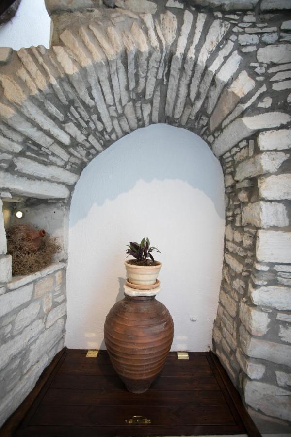 Traditional Inn Pirethron Apérathos Dış mekan fotoğraf